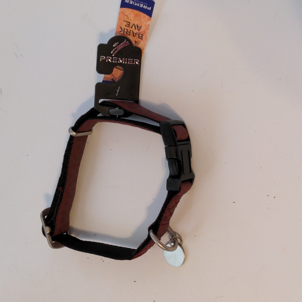 Bark Ave Quick Snap Collar